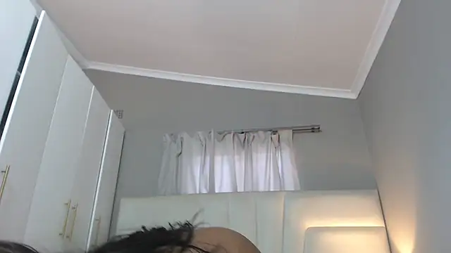 Snapshot of naughtyblackdolie chatting on 09-21-25, 01:24 naughtyblackdolie online show from 09-21-25, 01:24