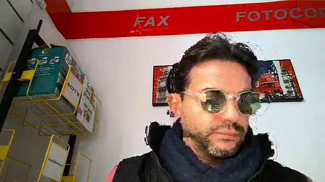 Snapshot of sexoffice83 chatting on 12-03-25, 01:42 sexoffice83 online show from 12-03-25, 01:42