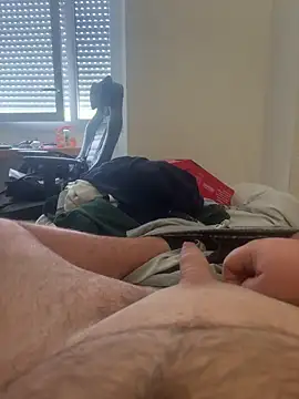 Snapshot of aquarium2345 chatting on 09-28-25, 11:59 aquarium2345 online show from 09-28-25, 11:59