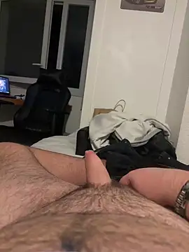 Snapshot of aquarium2345 chatting on 11-08-25, 05:34 aquarium2345 online show from 11-08-25, 05:34