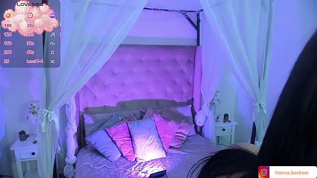 Snapshot of Hanna__Becker_ chatting on 02-03-26, 08:47 Hanna Becker online show from 02-03-26, 08:47