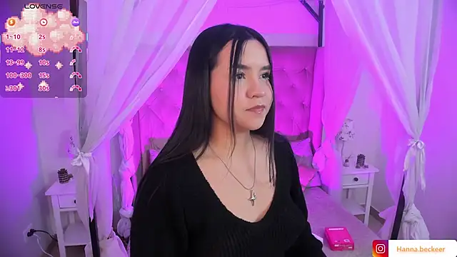 Snapshot of Hanna__Becker_ chatting on 02-05-26, 12:48 Hanna Becker online show from 02-05-26, 12:48