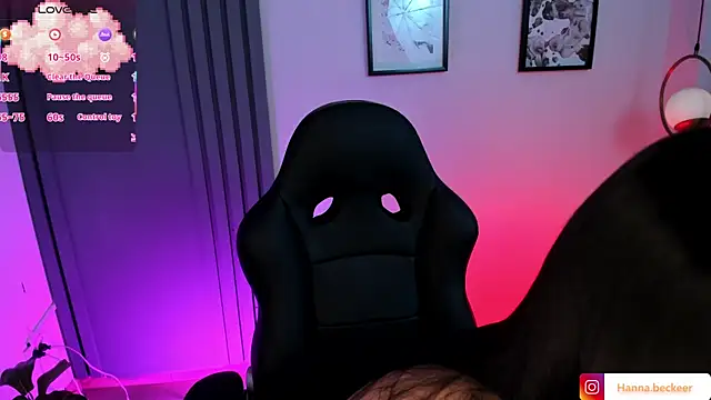 Hanna  Becker  online show from 04-12-26, 02:49