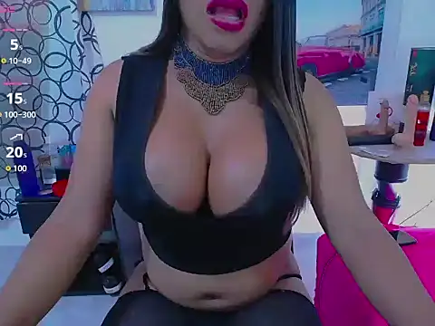 AntonetteBigCock online show from 11-08-25, 04:07