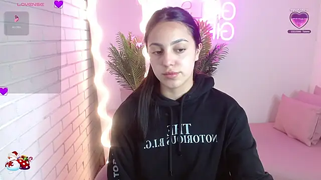 Pia tay online show from 12-24-24, 08:11