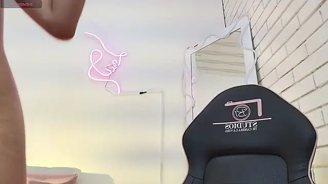 Pia tay online show from 09-23-25, 07:17