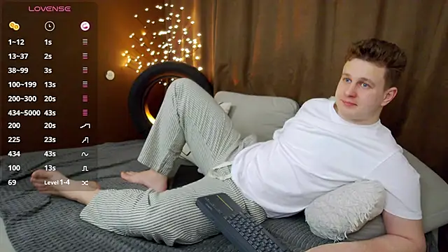 charlie smiley online show from 04-14-26, 01:11