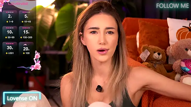 EmilyRaymont online show from 11-07-25, 04:12