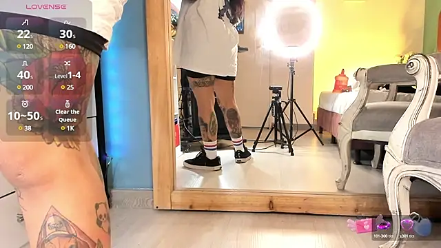 Snapshot of NinaInk chatting on 03-13-25, 12:13 NinaInk online show from 03-13-25, 12:13