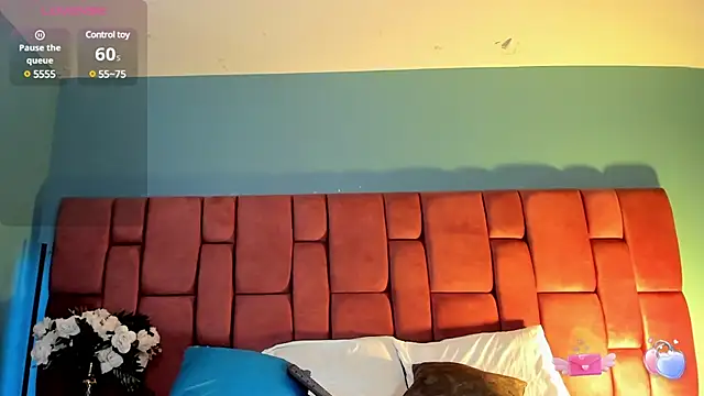 Snapshot of NinaInk chatting on 03-22-25, 07:53 NinaInk online show from 03-22-25, 07:53