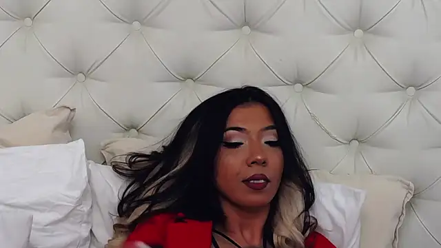 Snapshot of KiaraDevlynn chatting on 12-11-24, 09:12 KiaraDevlynn online show from 12-11-24, 09:12