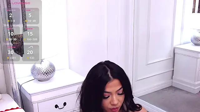 Snapshot of KiaraDevlynn chatting on 01-24-25, 05:53 KiaraDevlynn online show from 01-24-25, 05:53