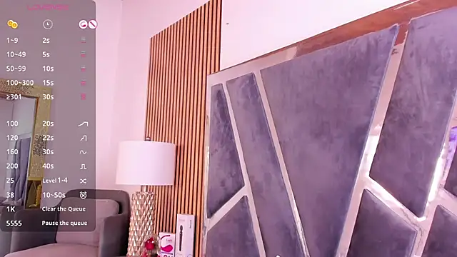 hazel ross tcw online show from 12-16-24, 01:22