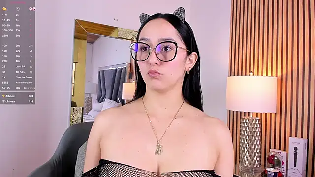 hazel ross tcw online show from 03-13-25, 07:06