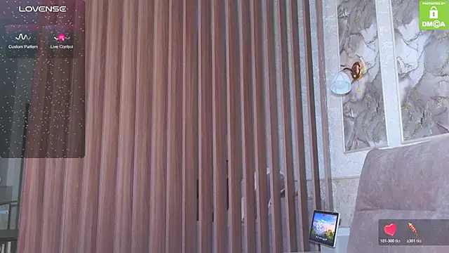 Katy perry  online show from 11-26-25, 10:38