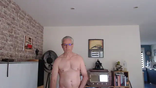 Goduleur69 online show from 09-22-25, 02:52