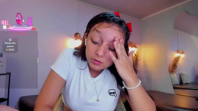 katy sweet19 online show from 03-21-25, 12:40