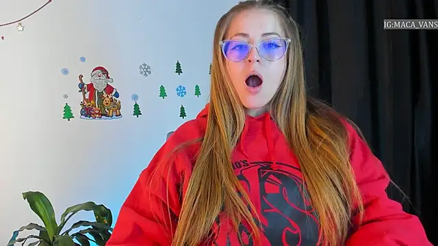 Snapshot of tekila__ chatting on 12-02-24, 10:45 tekila online show from 12-02-24, 10:45