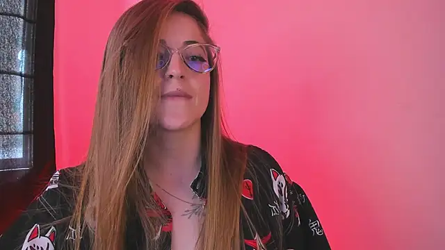 Snapshot of tekila__ chatting on 12-28-24, 06:18 tekila online show from 12-28-24, 06:18