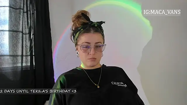 Snapshot of tekila__ chatting on 01-23-25, 07:18 tekila online show from 01-23-25, 07:18