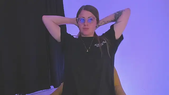 Snapshot of tekila__ chatting on 03-01-25, 12:28 tekila online show from 03-01-25, 12:28