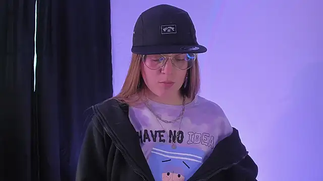 Snapshot of tekila__ chatting on 03-06-25, 10:58 tekila online show from 03-06-25, 10:58