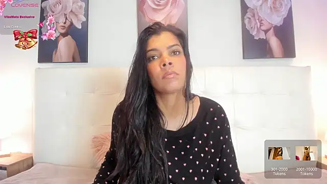 Sweetdreamses  online show from 12-13-24, 12:50