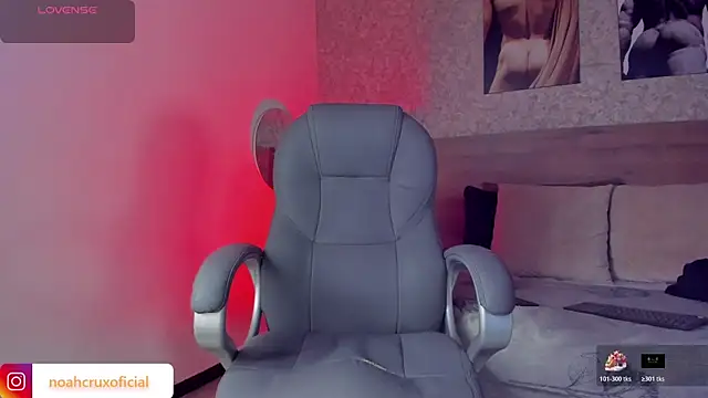 noah crux online show from 10-30-25, 12:06