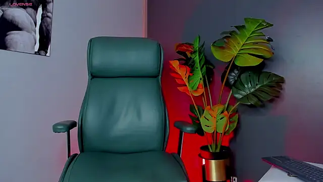 noah crux online show from 03-30-26, 02:34