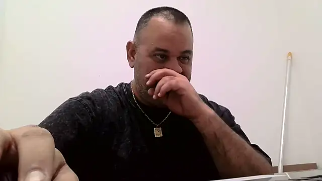 Snapshot of your_man85 chatting on 01-27-25, 01:30 your man85 online show from 01-27-25, 01:30