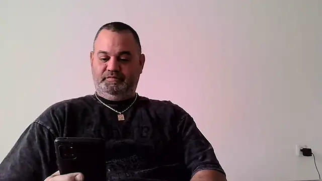 Snapshot of your_man85 chatting on 01-31-25, 10:42 your man85 online show from 01-31-25, 10:42