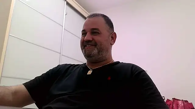 Snapshot of your_man85 chatting on 02-09-25, 06:37 your man85 online show from 02-09-25, 06:37