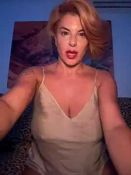 Selvaggia official83 online show from 07-25-26, 10:51