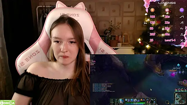 MoonlishSiren online show from 01-12-25, 09:40