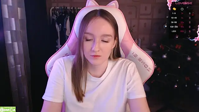 MoonlishSiren online show from 01-25-25, 09:46