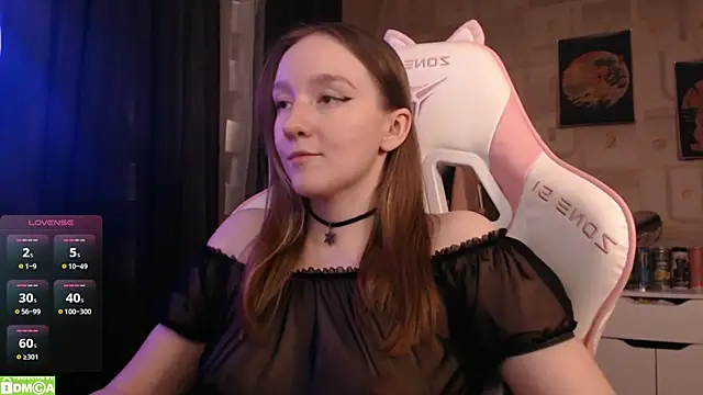 MoonlishSiren online show from 03-22-25, 09:31