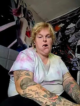 Snapshot of Trans_Girl_next_door420 chatting on 10-07-25, 04:26 Trans Girl next door420 online show from 10-07-25, 04:26