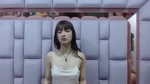 Aurora 18 online show from 02-01-25, 09:29