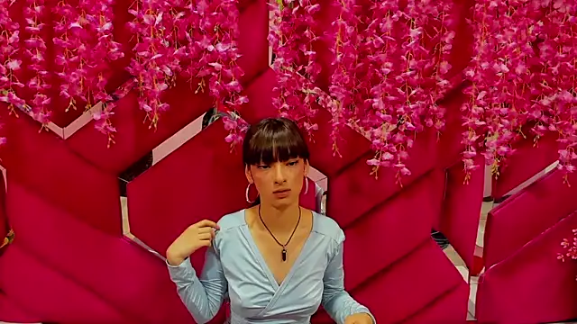 Aurora 18 online show from 02-07-25, 09:04