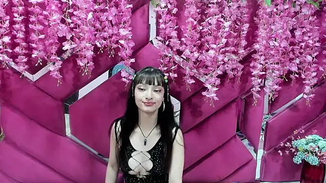 Aurora 18 online show from 02-11-25, 12:17