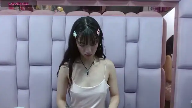 Aurora 18 online show from 03-22-25, 08:59