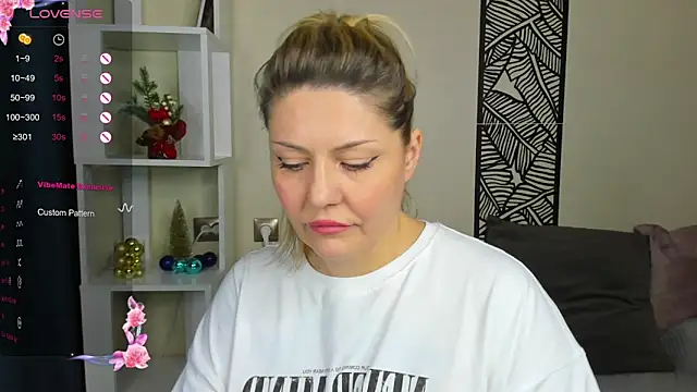 Snapshot of fucking_punishment chatting on 12-08-24, 01:46 fucking punishment online show from 12-08-24, 01:46