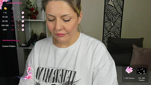 Snapshot of fucking_punishment chatting on 12-09-24, 05:07 fucking punishment online show from 12-09-24, 05:07