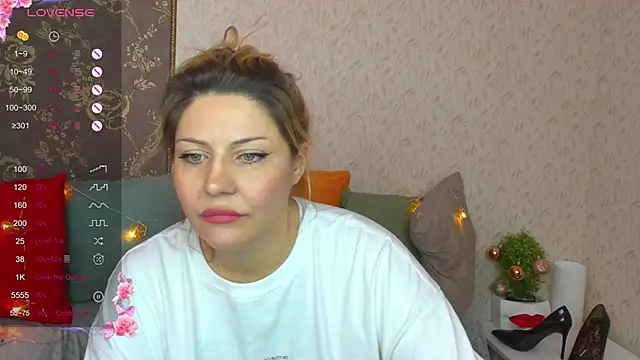 Snapshot of fucking_punishment chatting on 12-15-24, 03:13 fucking punishment online show from 12-15-24, 03:13