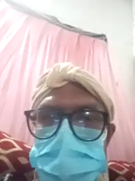 Aash Slave Boy online show from 04-23-26, 12:12