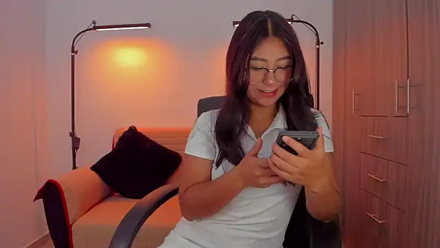 cloy baby   online show from 12-18-25, 10:54