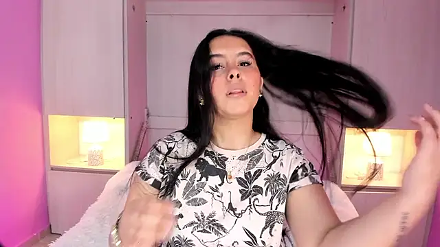 valerymeyerr online show from 01-07-25, 04:08