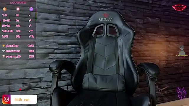 Snapshot of Lilith_Zen chatting on 03-06-25, 09:25 Lilith Zen online show from 03-06-25, 09:25