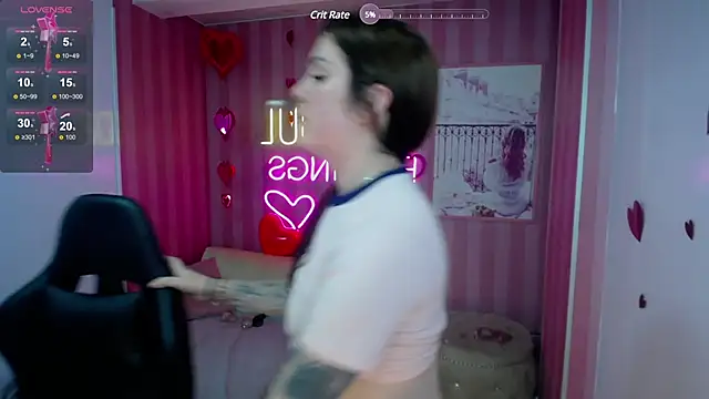 Paula b  online show from 03-04-25, 07:01