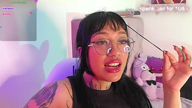 Akari1 Mischief online show from 01-04-25, 04:23